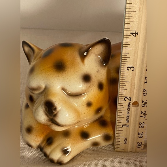 Vintage cat figurine MCM ceramic cheetah cub sculpture made in Italy Italian 60s - Picture 9 of 16